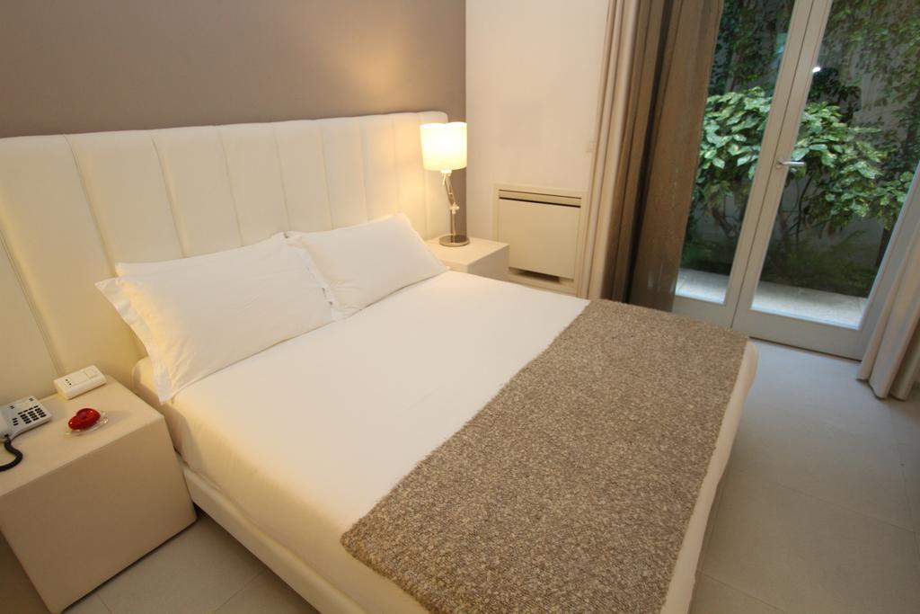 Soglow Business Class Hotel Molfetta Zimmer foto